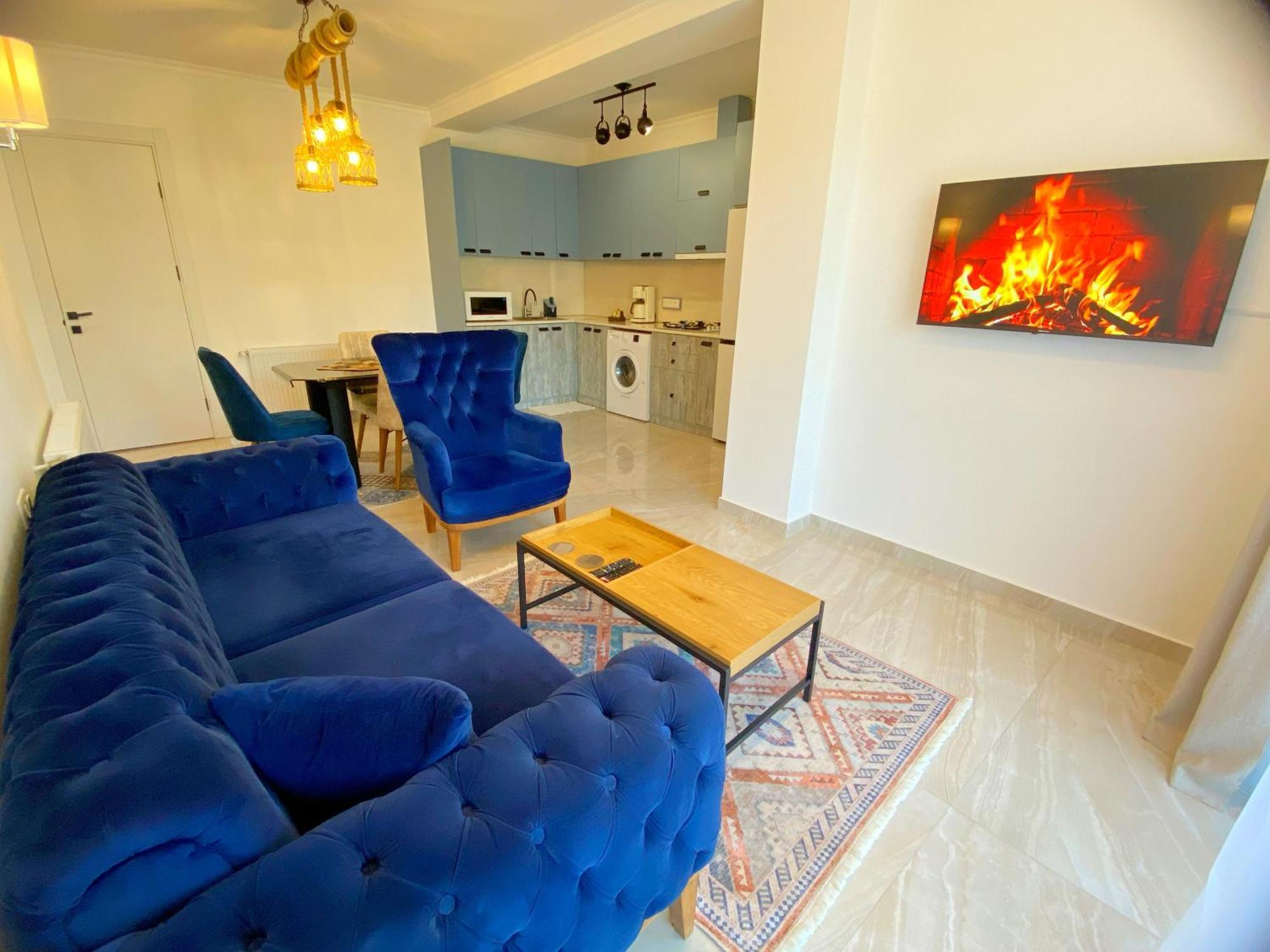 City Heart Luxury Apartment Kutaisi Exterior foto